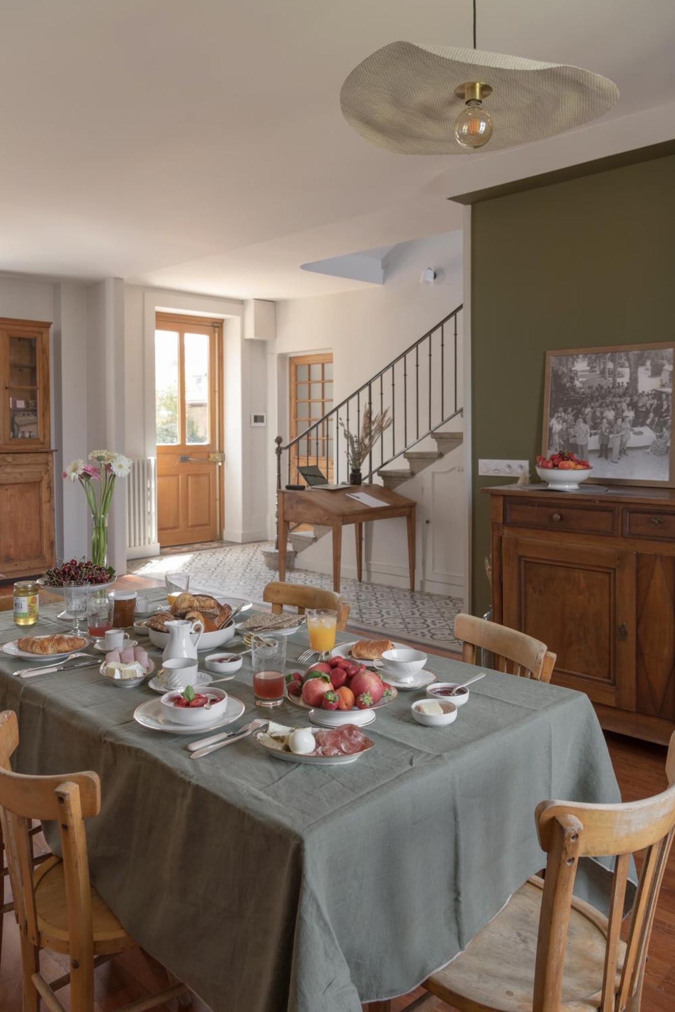 La Maison Des Monts D'Or Saint-Germain-au-Mont-d'Or Екстер'єр фото